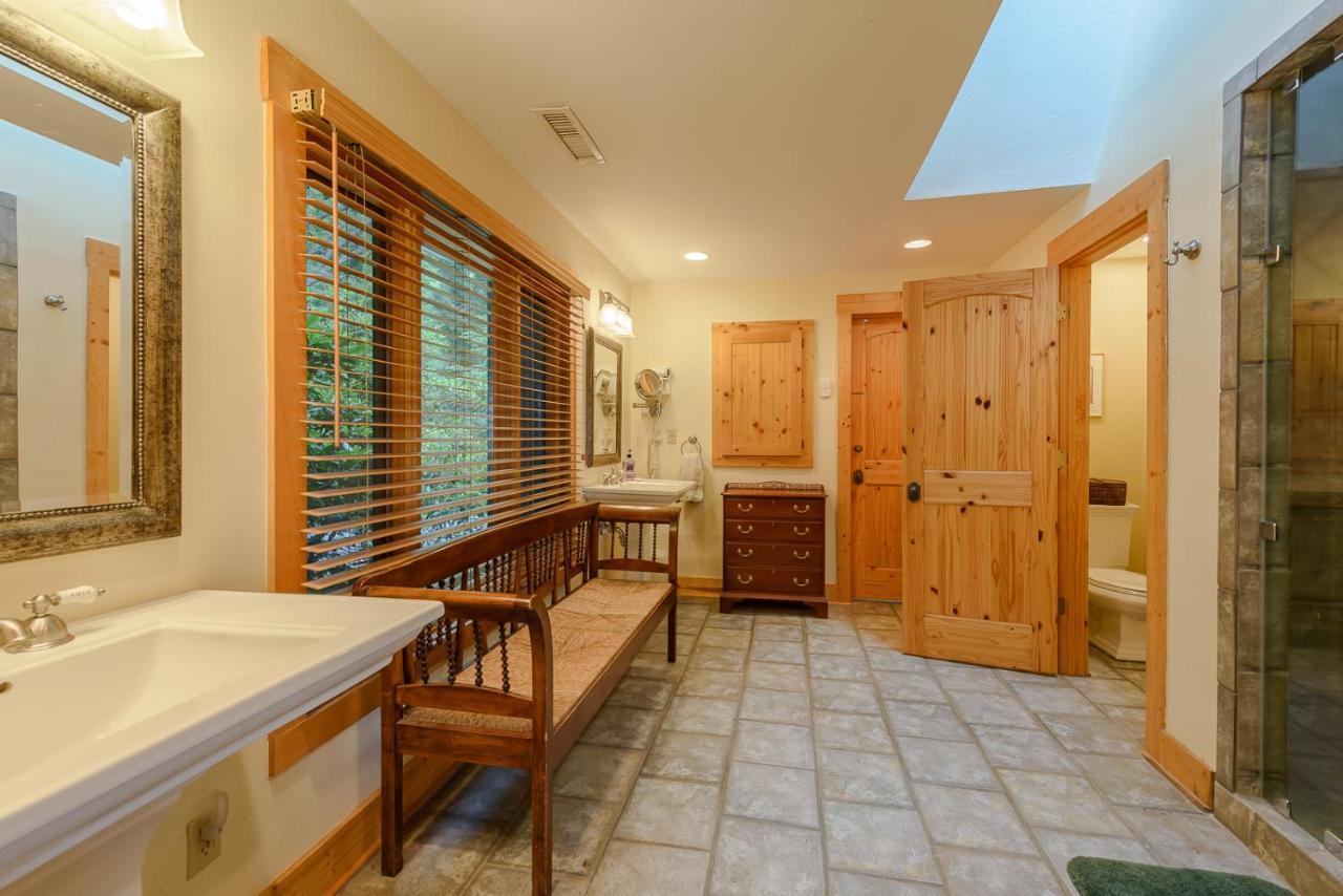 Graystone Cottage Блоуинг Рок Екстериор снимка